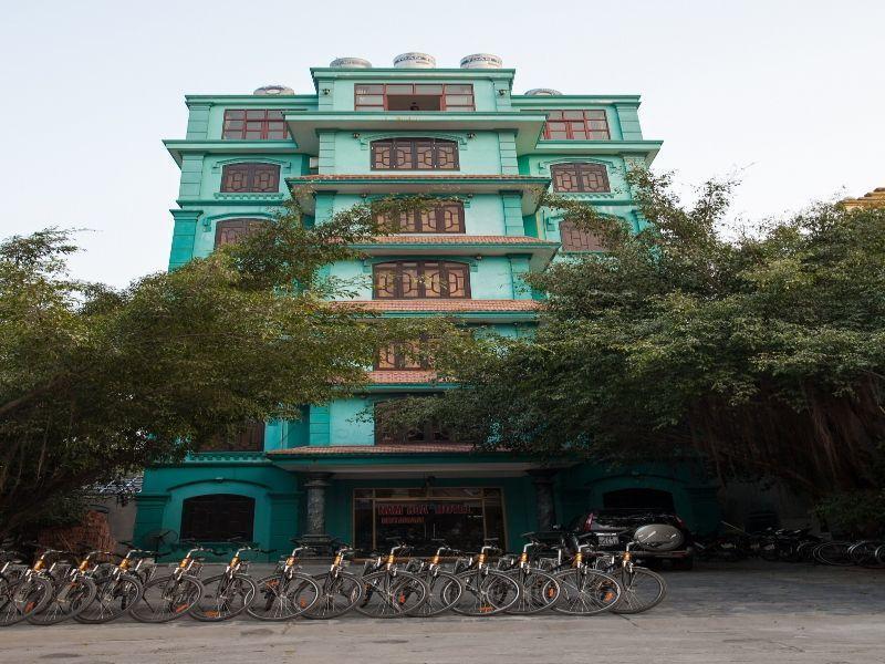 נין בין Nam Hoa Hotel מראה חיצוני תמונה